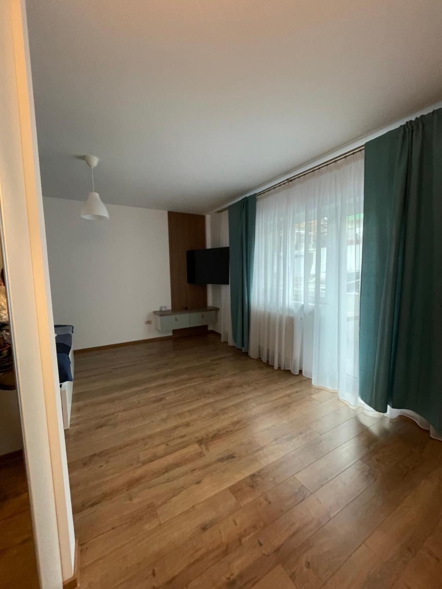 Arena Studio Piteşti Exteriér fotografie