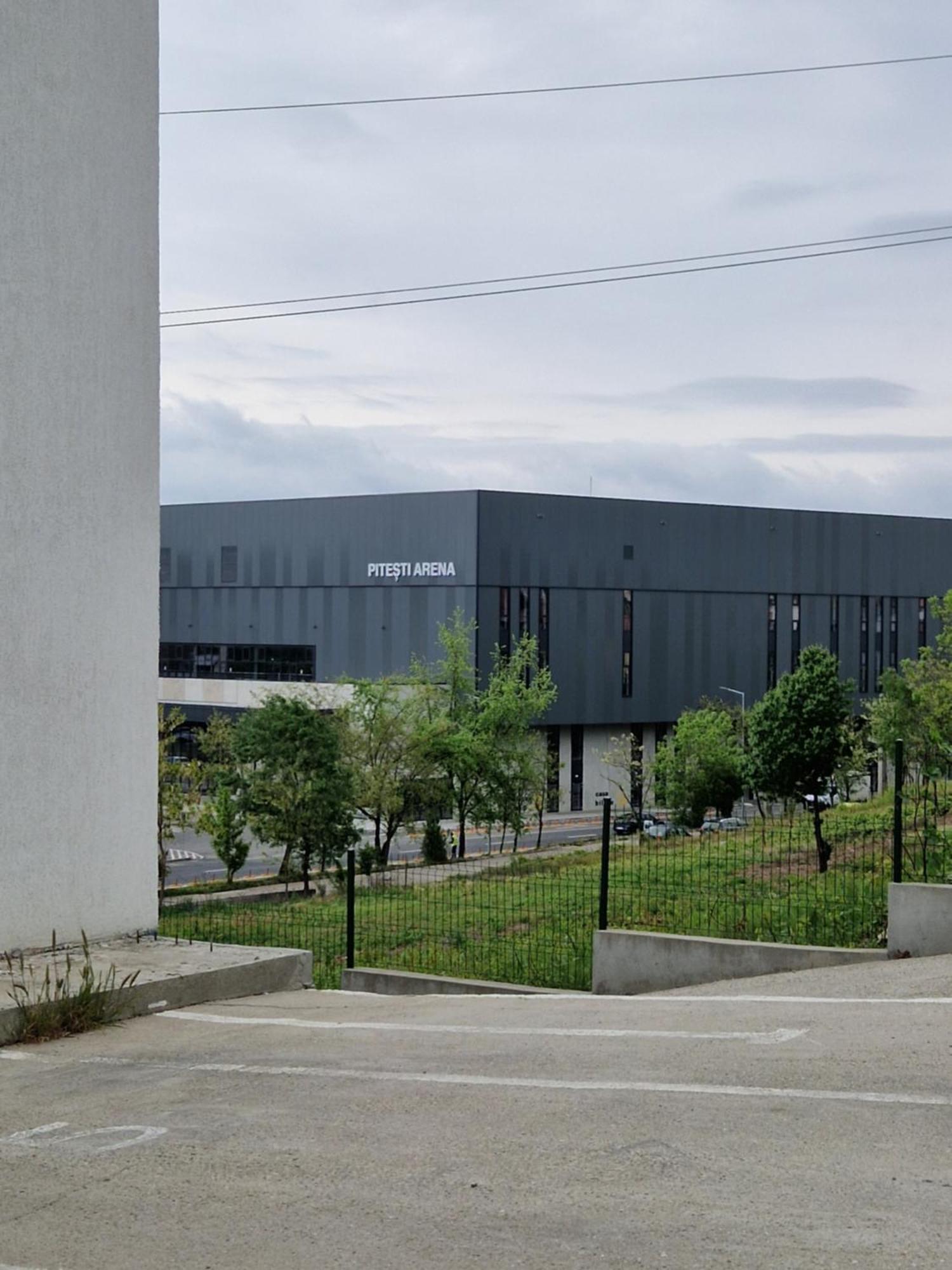 Arena Studio Piteşti Exteriér fotografie